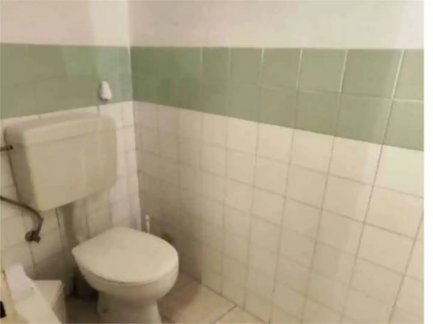 Baño de Piso en venta en La Aldea del Obispo  con Amueblado y Balcón