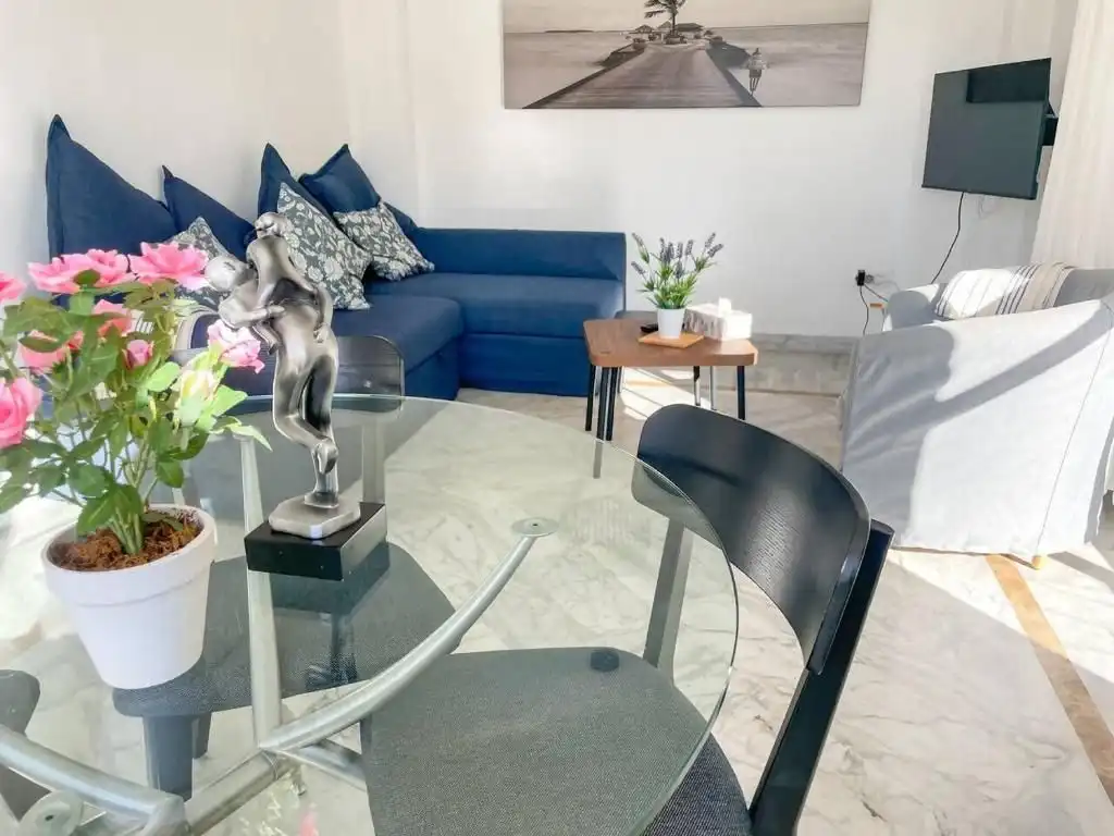 Sala de estar de Apartamento en venta en Marbella con Aire acondicionado, Trastero y Piscina comunitaria