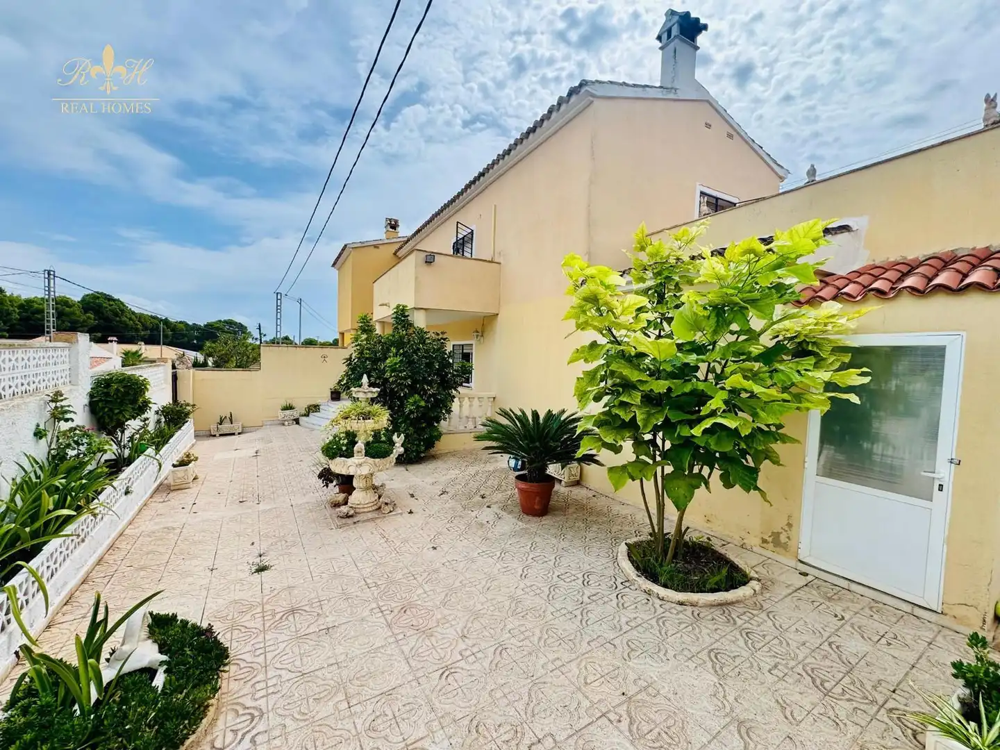 Außenansicht von Einfamilien-Reihenhaus zum Verkauf in L'Alfàs del Pi mit Klimaanlage, Terrasse und Schwimmbad