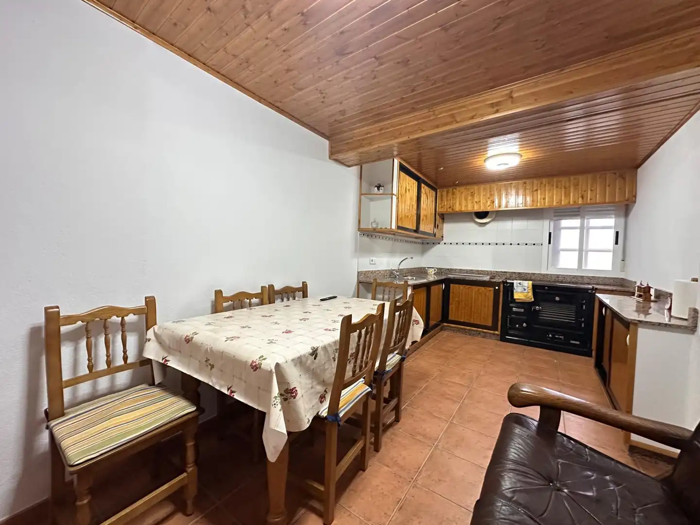 Kitchen of Country homes for sale in Oencia  with Furnished