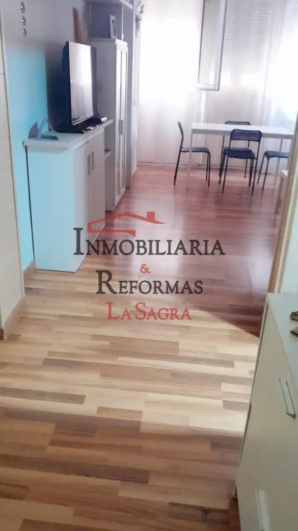 Vista exterior de Piso en venta en Esquivias con Aire acondicionado, Calefacción y Parquet