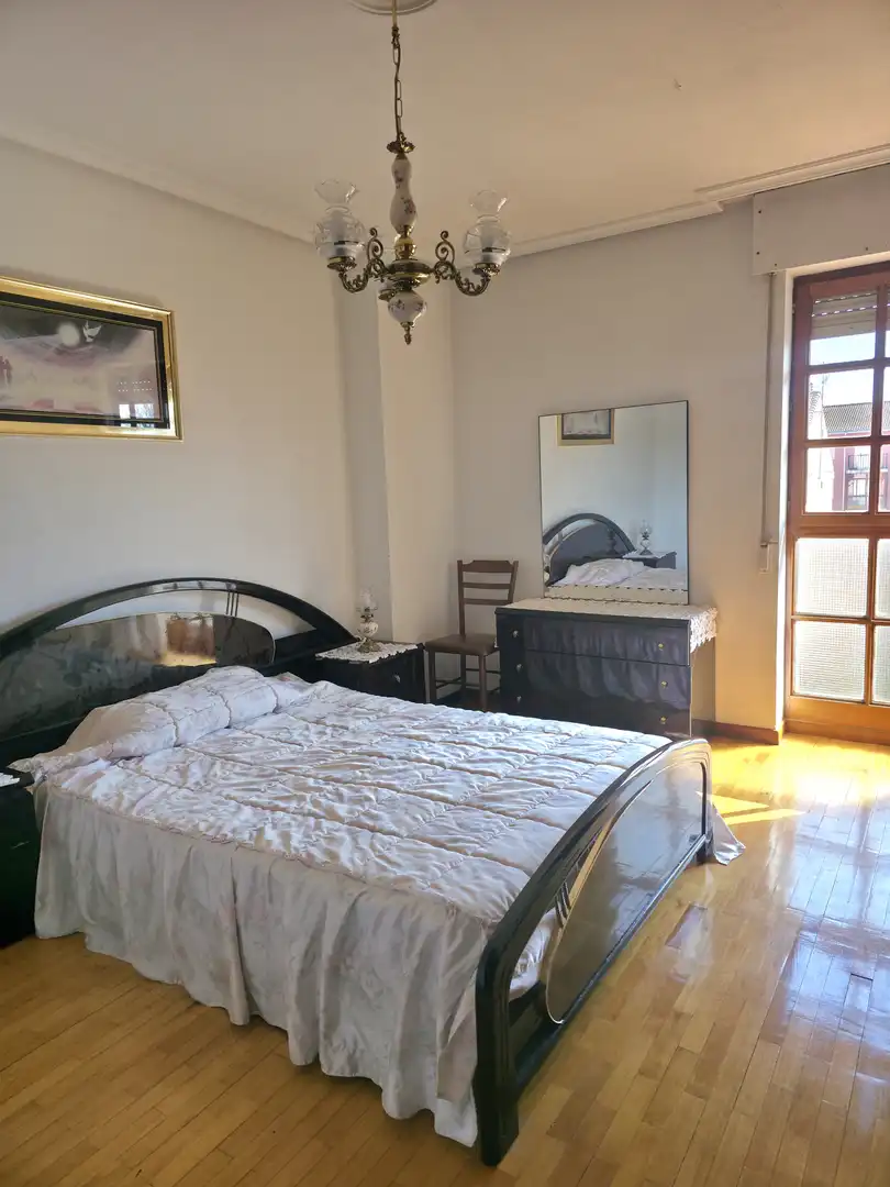 Dormitori de Pis en venda en Aguilar de Campoo amb Calefacció, Parquet i Traster
