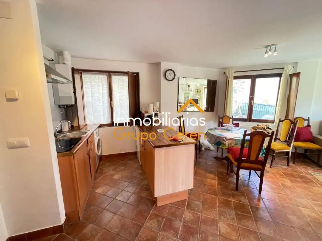 Piso en venta en Calle Obispo Fray Martín de Sarmiento, Ojacastro