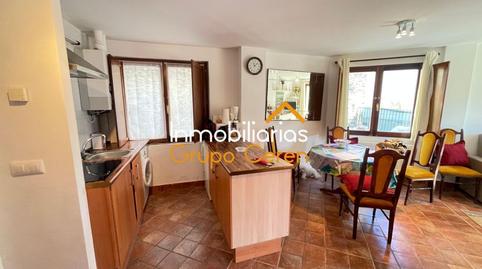 Foto 3 de Piso en venta en Calle Obispo Fray Martín de Sarmiento, 3a, Ojacastro, La Rioja