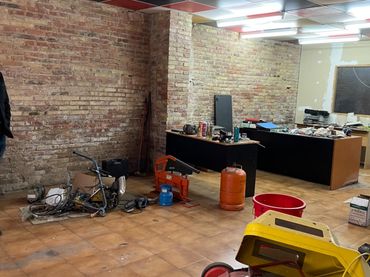 Local comercial en venda a Príncep de Viana - Clot - Xalets Humbert Torres