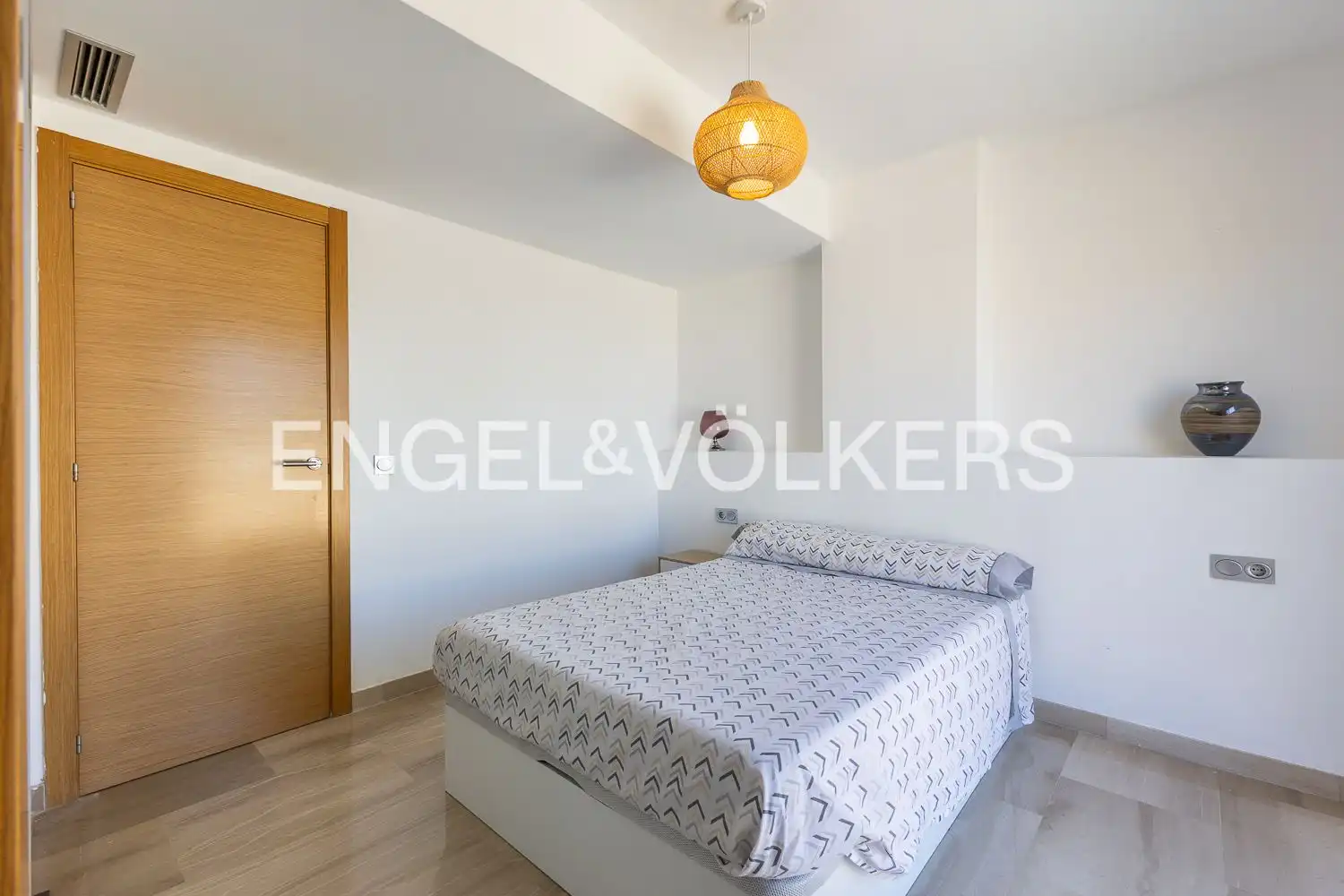 Habitación de Ático en venta en Dénia con Aire acondicionado, Calefacción y Terraza