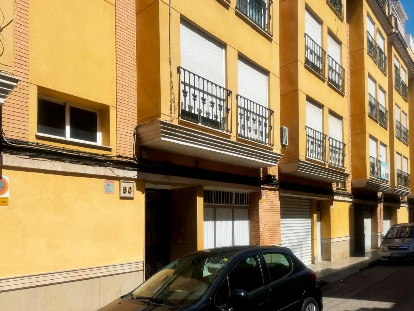 Vista exterior de Piso en venta en Alzira con Trastero