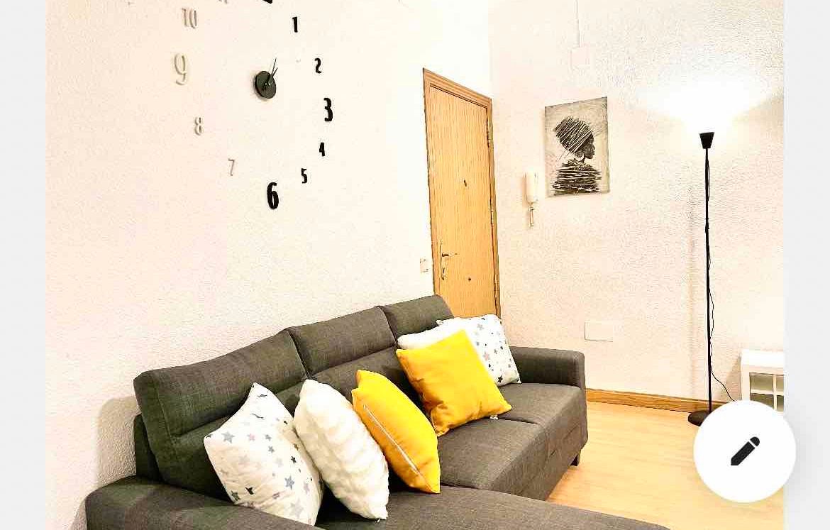 Living room of Flat to share in  Valencia Capital  with Air Conditioner, Heating and Furnished