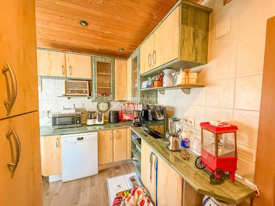 Kitchen of Flat for sale in Parla  with Air Conditioner, Heating and Terrace
