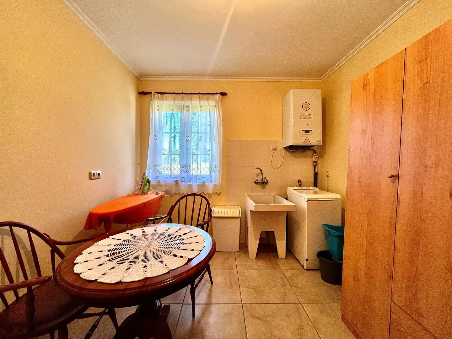 Küche von Haus oder Chalet zum Verkauf in Valdoviño mit Heizung, Privatgarten und Abstellraum