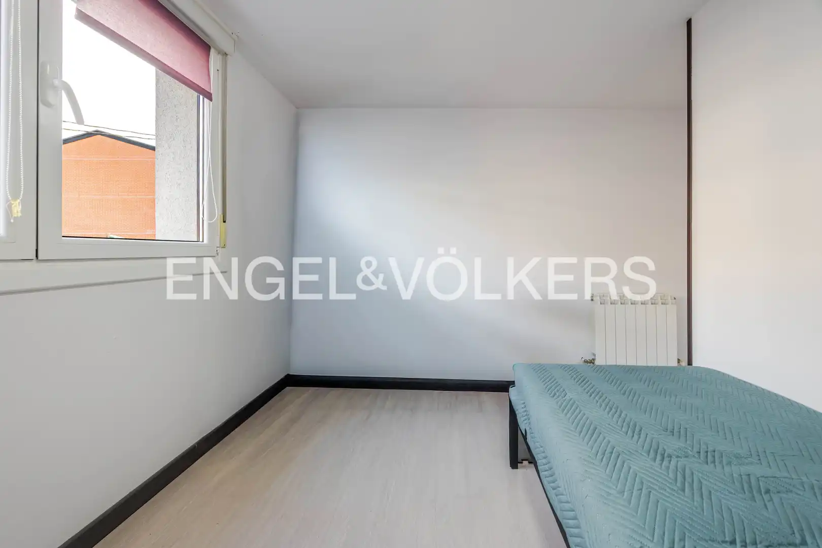 Flat with garden for sale in Zubiaurre Pasealekua, imagen 25