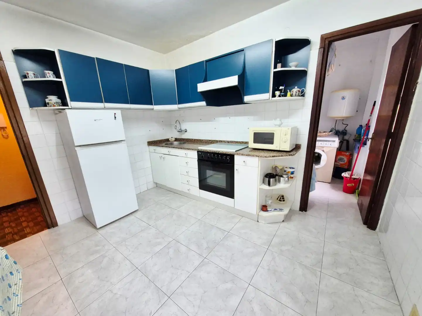 Cocina de Piso en venta en Corvera de Asturias con Calefacción