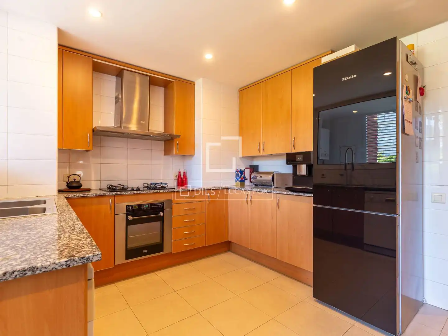 Kitchen of Flat for sale in Esplugues de Llobregat  with Air Conditioner, Heating and Private garden