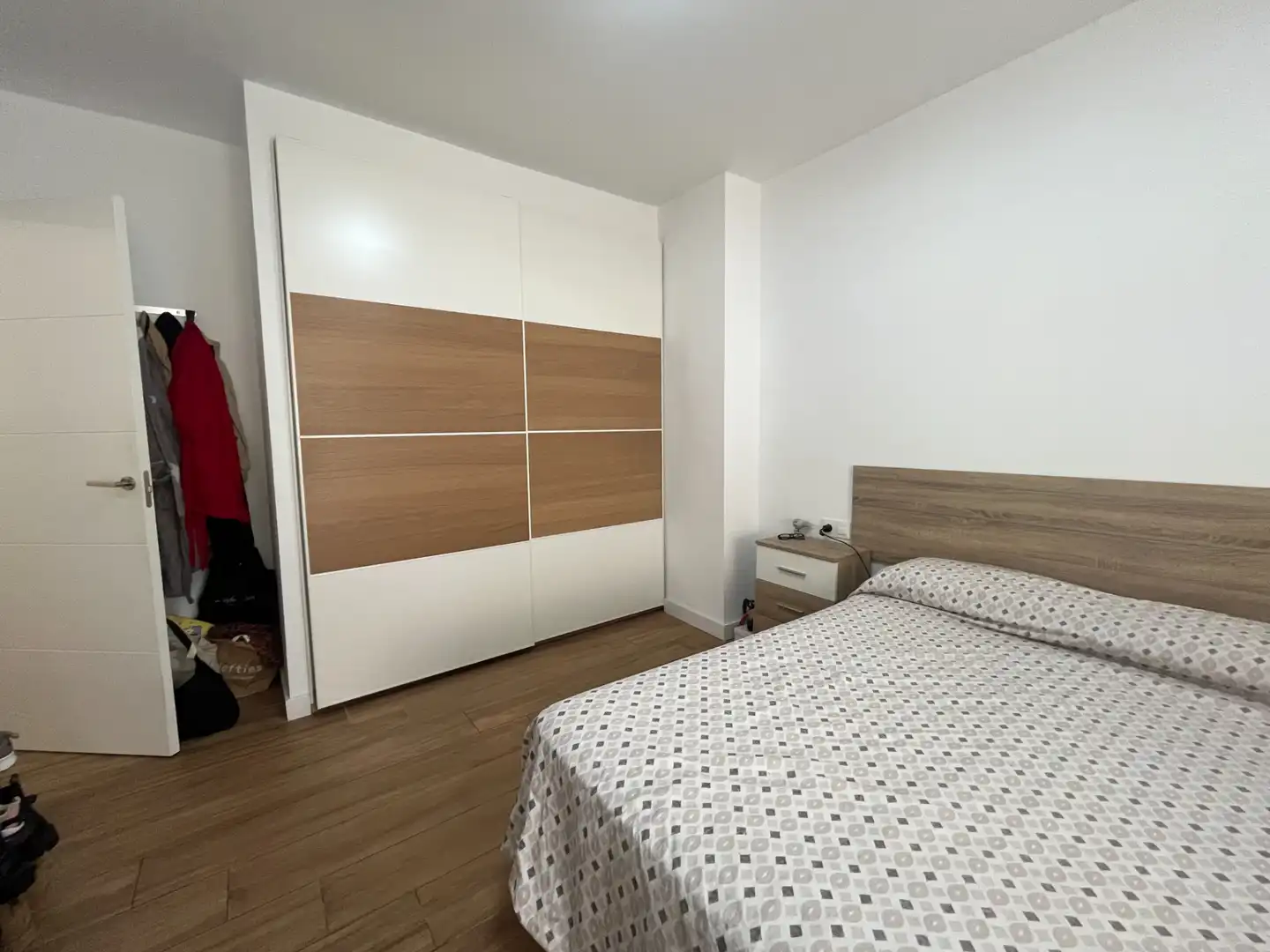 Habitación de Piso en venta en Sagunto / Sagunt con Parquet, Amueblado y Horno