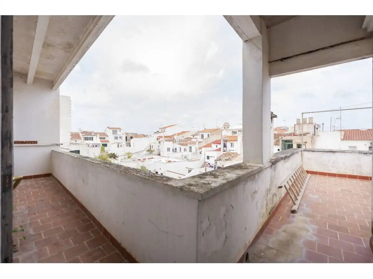 Vista exterior de Apartament en venda en Maó - Mahón amb Terrassa