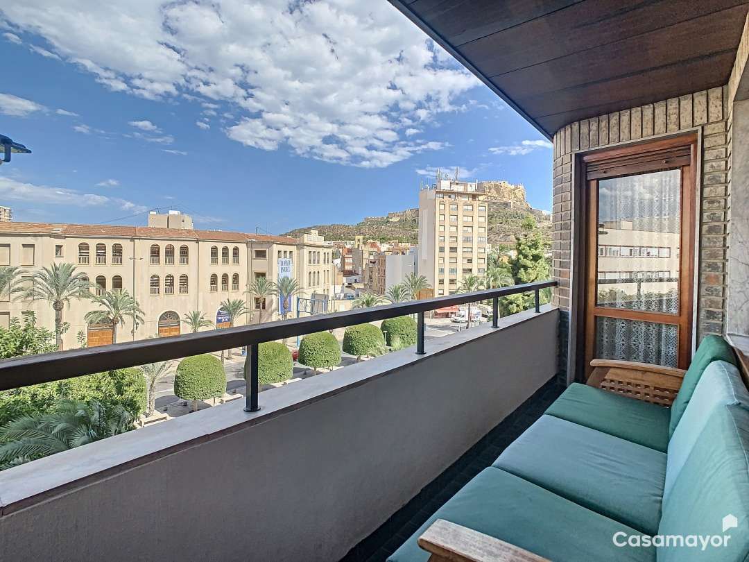 Terrassa de Pis de lloguer en Alicante / Alacant amb Aire condicionat, Calefacció i Terrassa