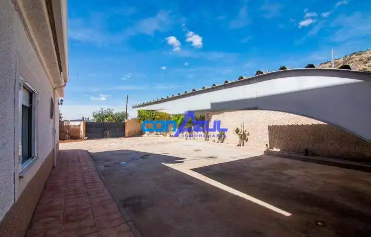 Casa o xalet en venda en Elche / Elx amb Jardí privat, Terrassa i Piscina