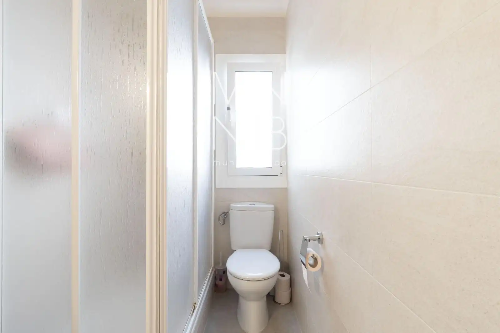 Baño de Piso en venta en Población de Arroyo con Aire acondicionado, Calefacción y Terraza