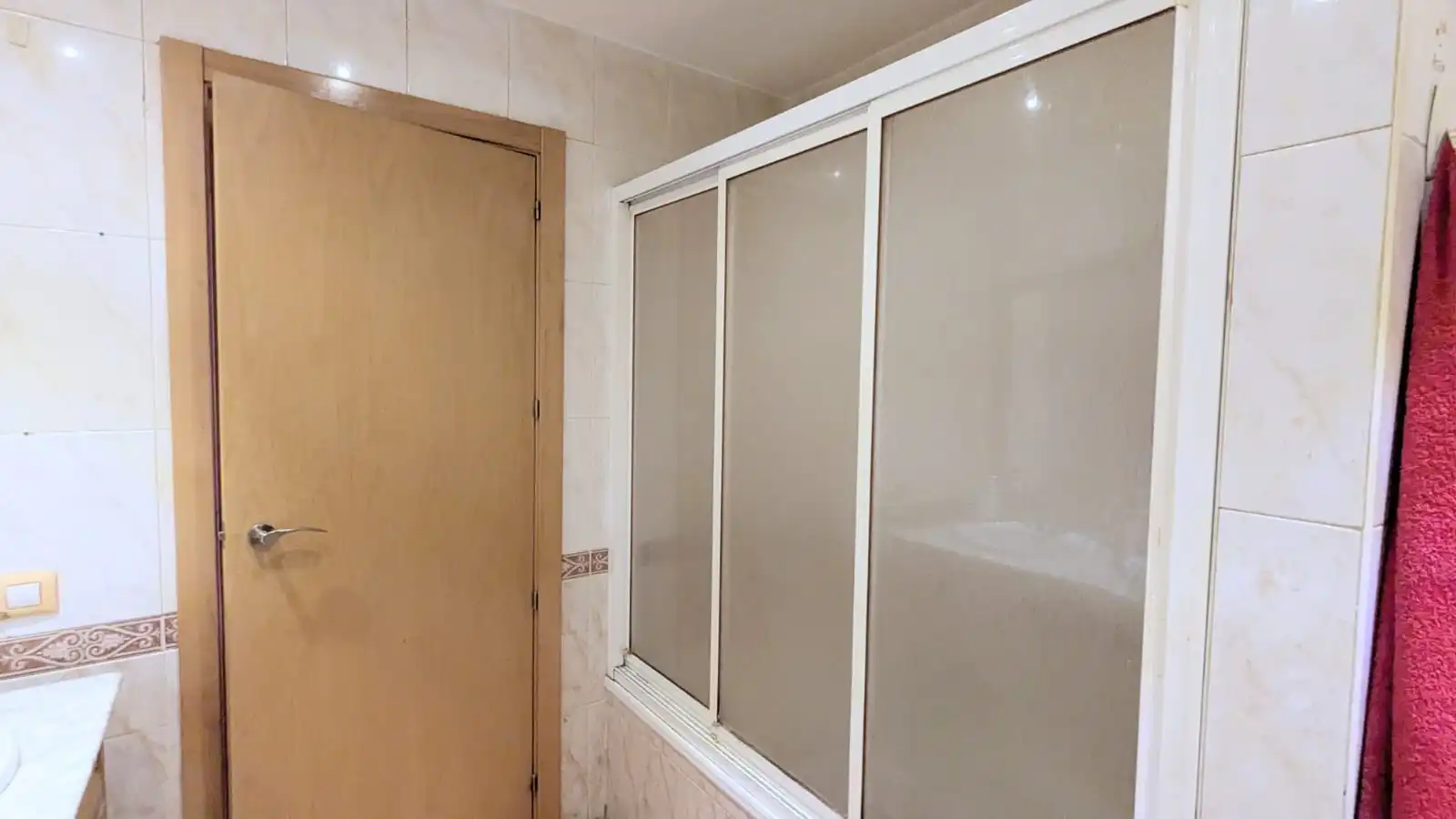 Baño de Piso en venta en Jaén con Aire acondicionado, Calefacción y Amueblado