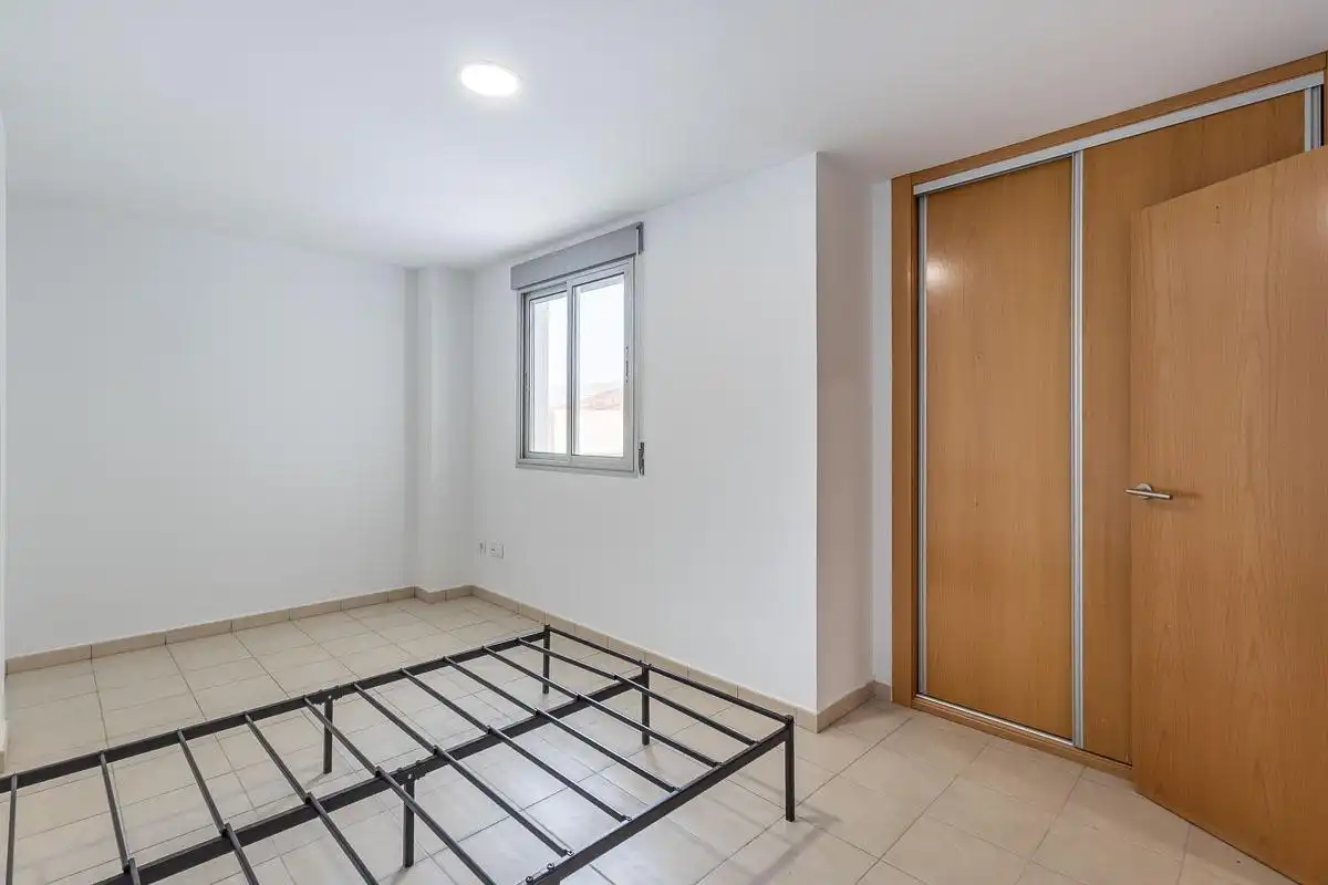 Schlafzimmer von Maisonette zum Verkauf in Láchar
