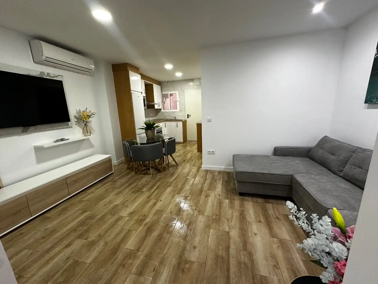 Fotografía del inmueble reportado: 600 €/mes — Almería, Almería