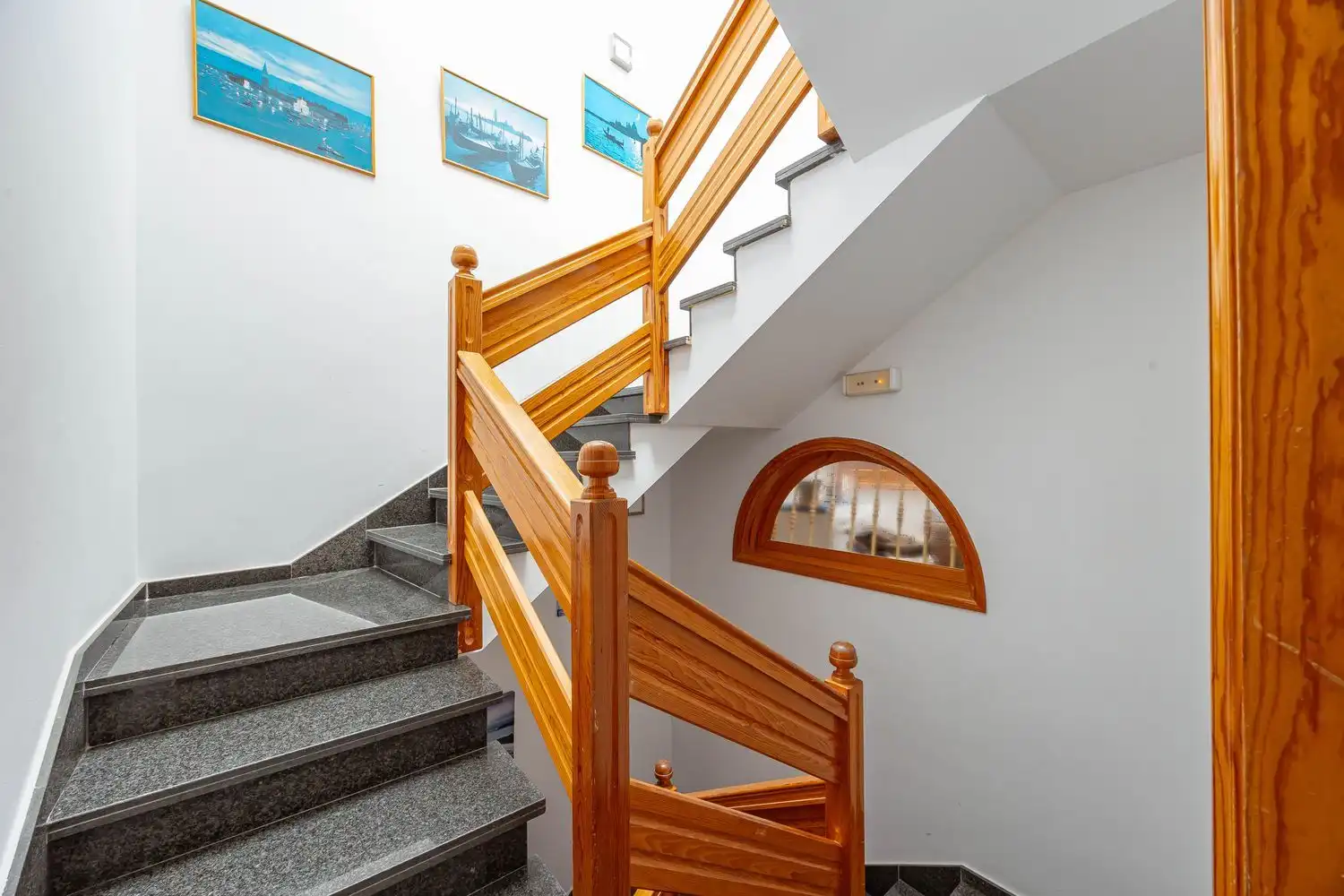 Gebäude zum Verkauf in Telde