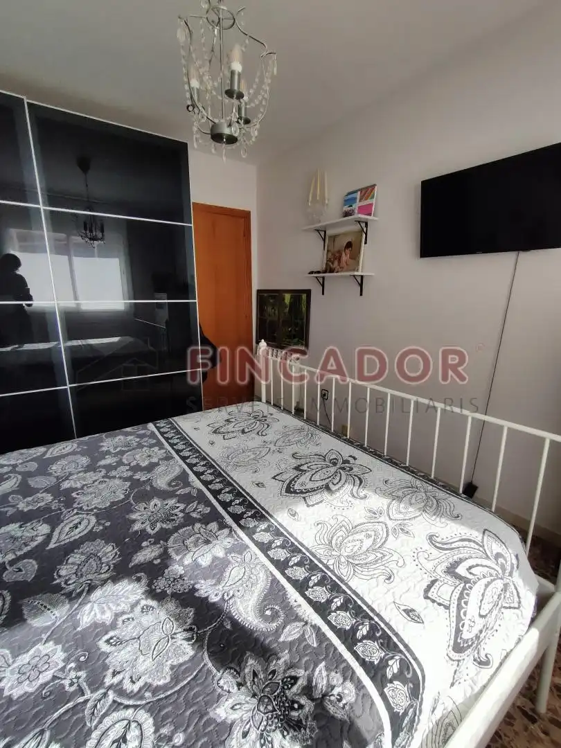 Dormitori de Pis en venda en Terrassa amb Aire condicionat, Calefacció i Parquet