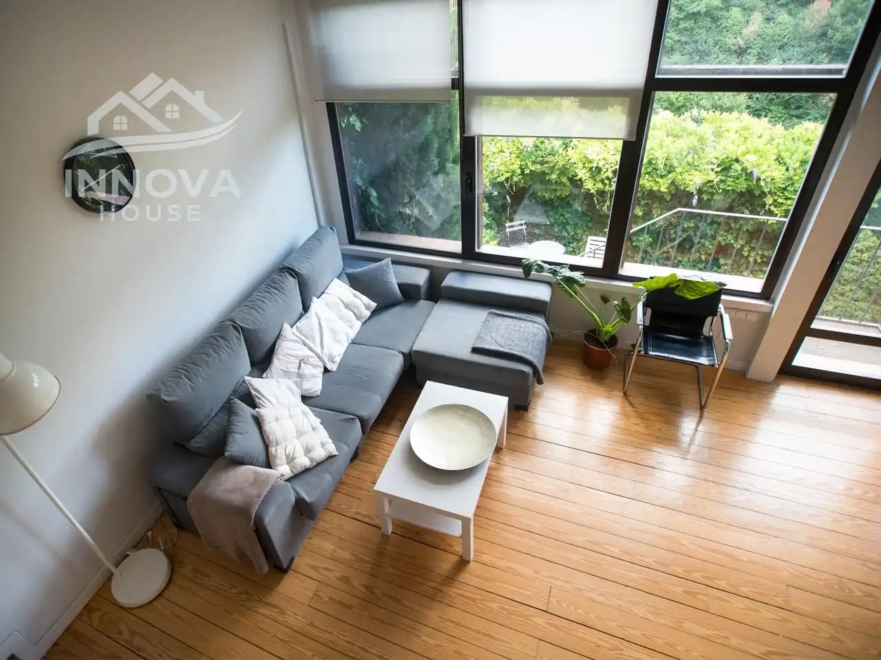 Sala de estar de Piso para compartir en Segovia con Calefacción, Jardín privado y Amueblado