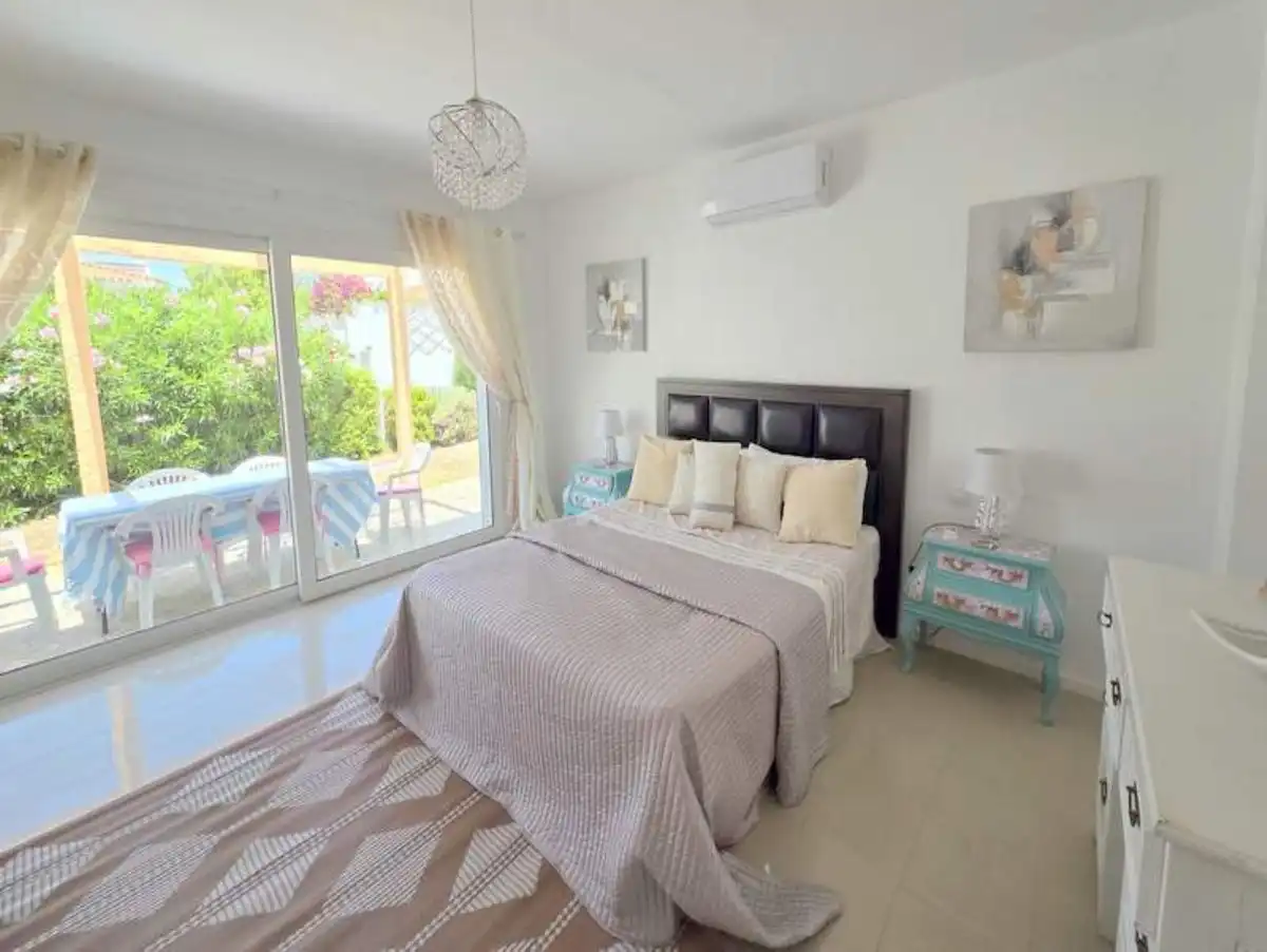 Dormitori de Casa o xalet en venda en Manilva amb Aire condicionat