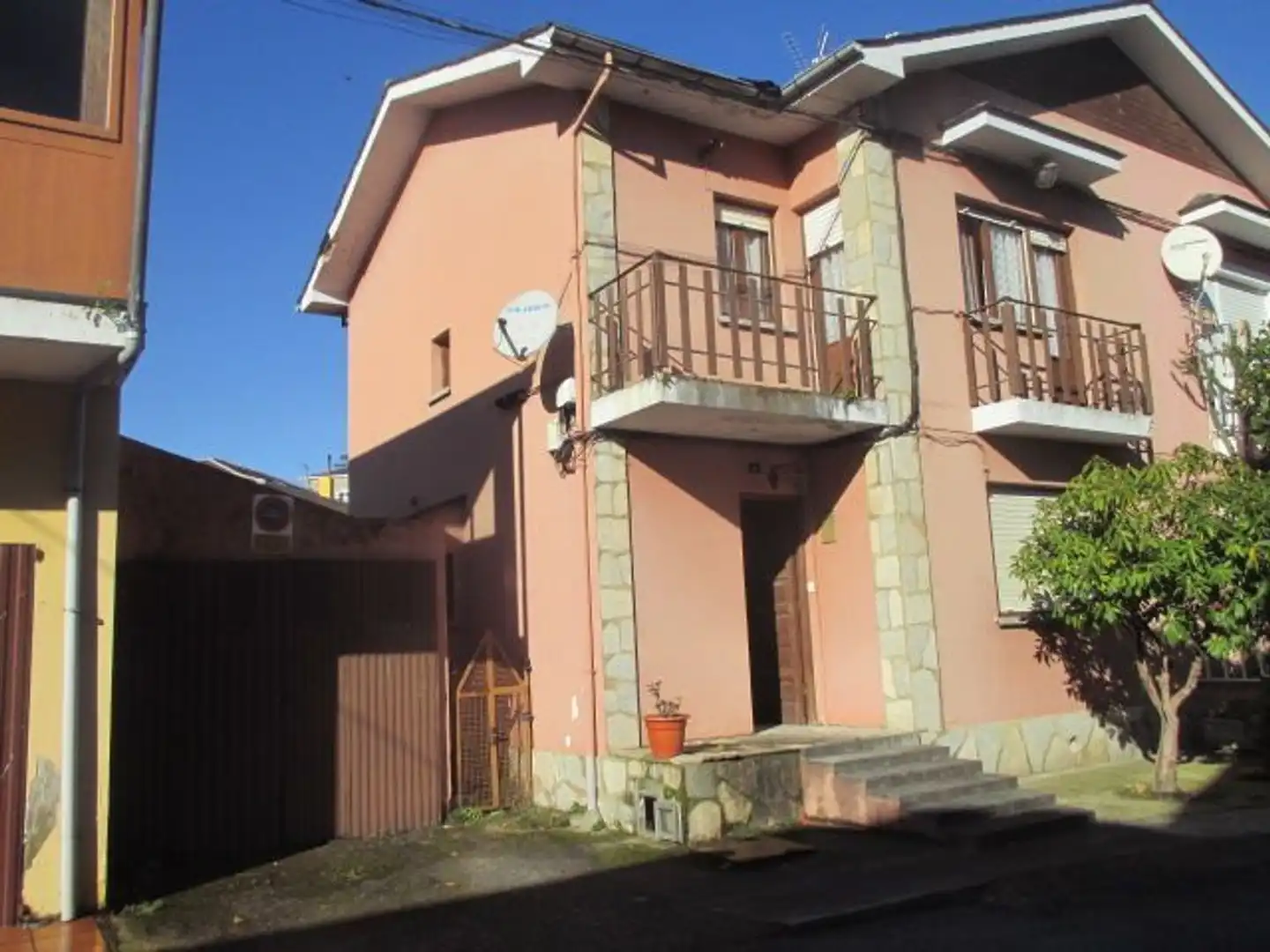 Exterior view of Detached homes for sale in Vegadeo  with Heating, Terrace and Storage room