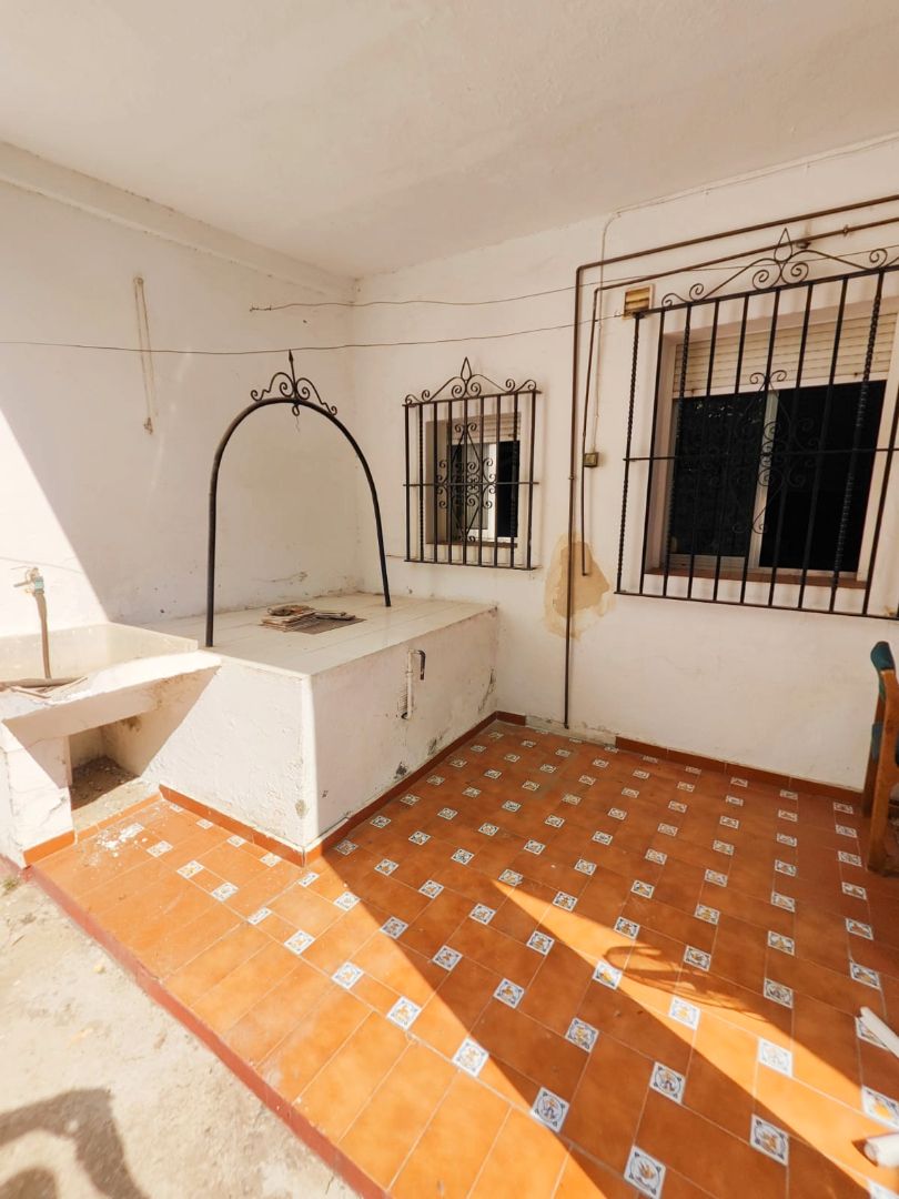 Kitchen of House or chalet for sale in  Sevilla Capital  with Air Conditioner