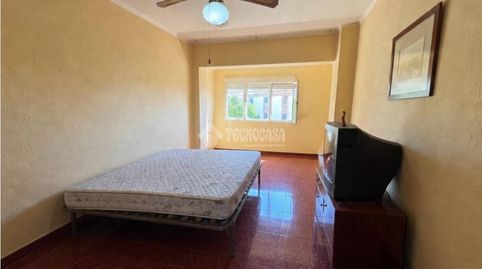 Foto 2 de Piso en venta en Linarejos, Linares