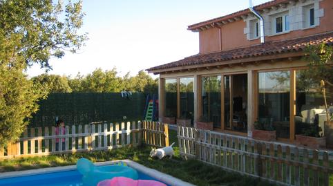 Foto 2 de Casa o xalet en venda a Avenida las Sabinas, Valdorros, Burgos