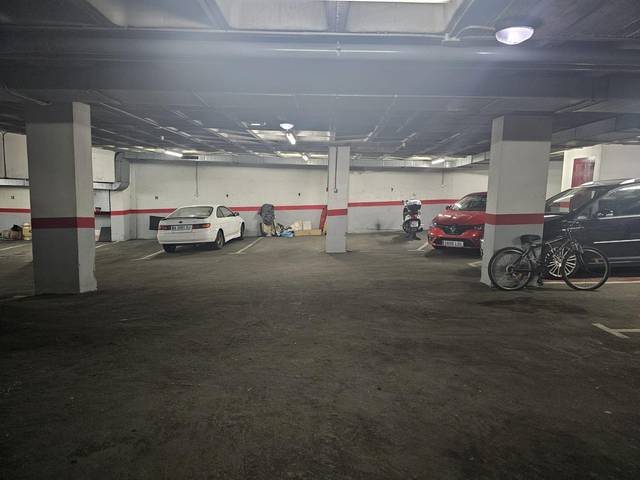 Garaje en Venta en Los Ángeles