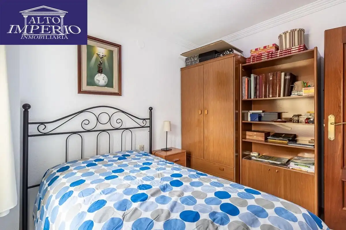 Piso con ascensor en venta en Calle ARQUITECTO JIMENEZ LACAL, imagen 21