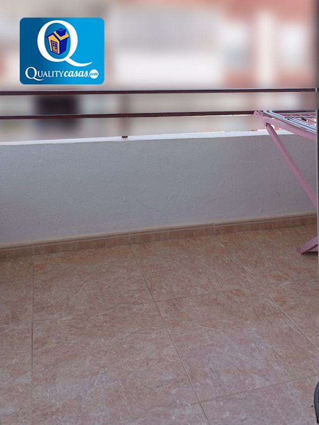 Terrassa de Apartament en venda en Alicante / Alacant amb Terrassa i Balcó