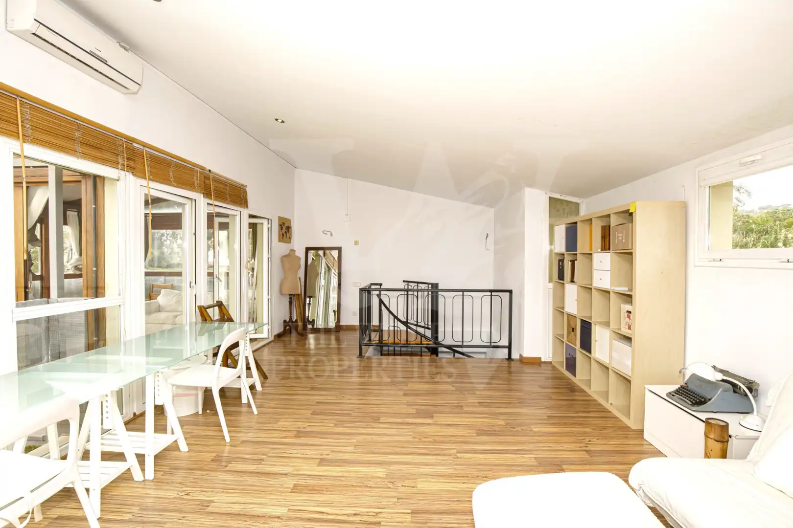 Casa adosada en venta en Alella con Aire acondicionado, Calefacción y Jardín privado