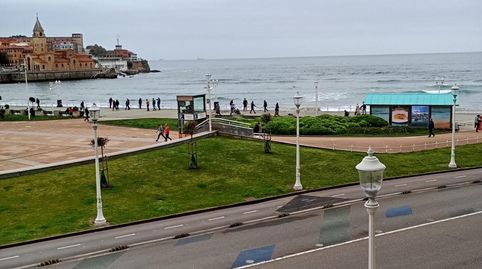 Foto 2 de Piso de alquiler en Gijon - Jovellanos, 5, Barrio del Centro, Gijón
