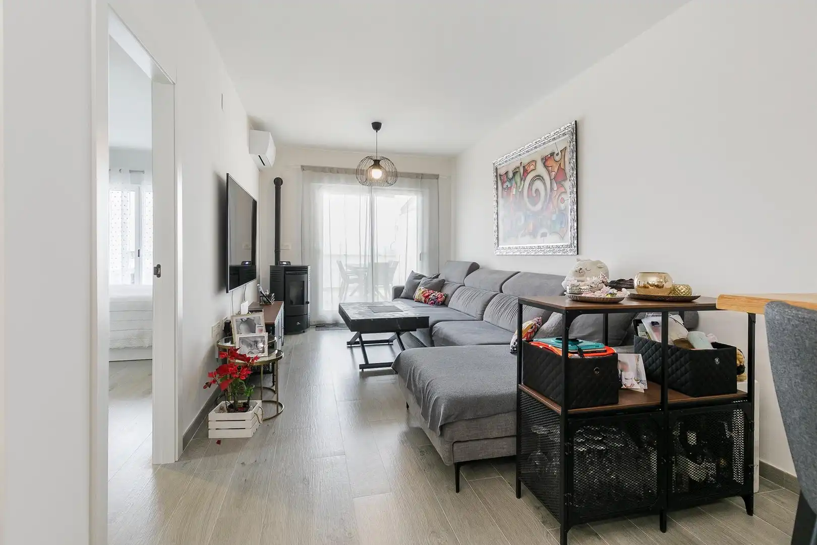 Sala d'estar de Àtic en venda en Jun amb Aire condicionat, Calefacció i Jardí privat