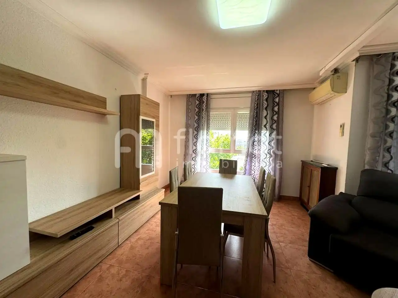 Sala d'estar de Pis en venda en Reus amb Aire condicionat, Calefacció i Moblat