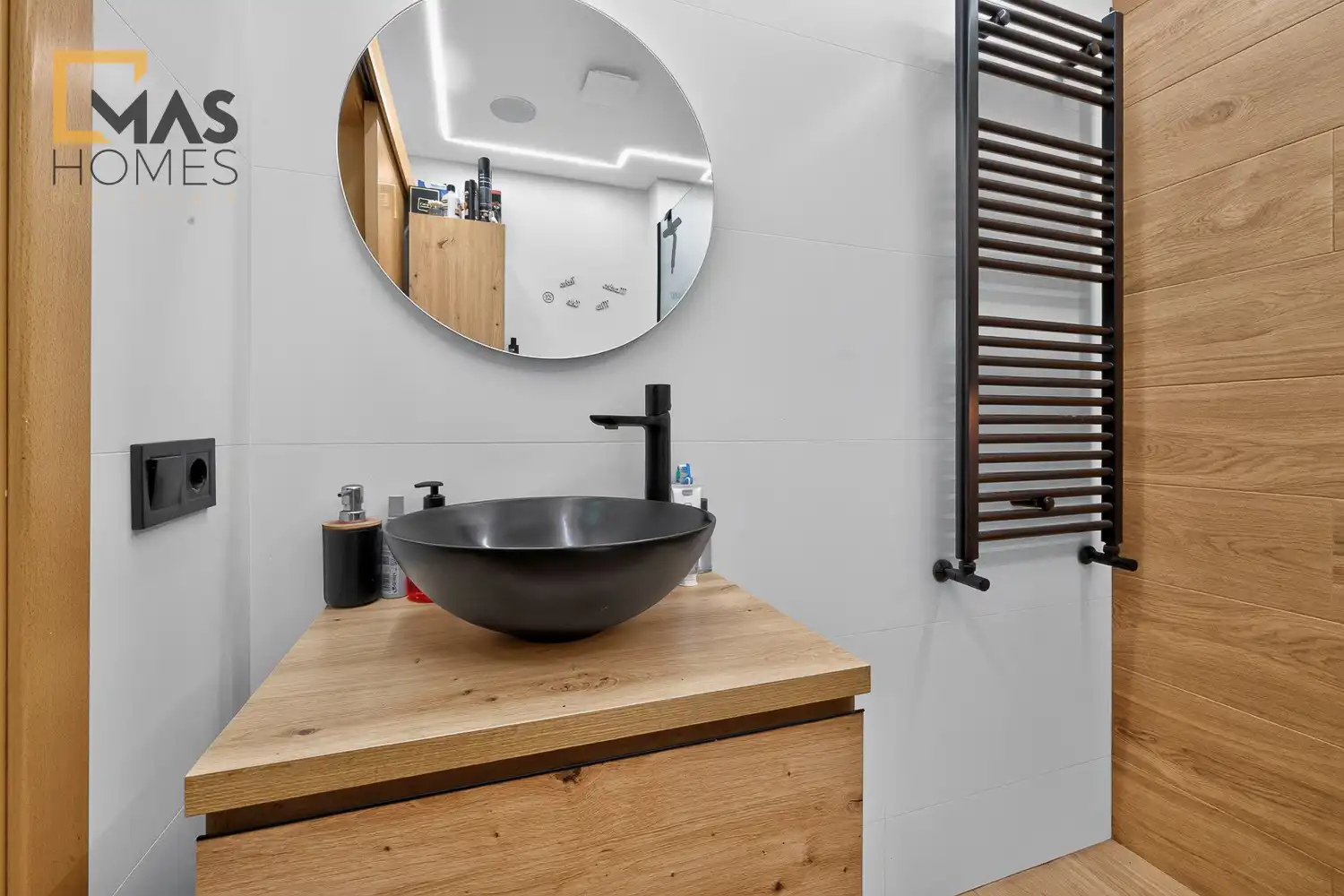 Baño de Piso en venta en Viladecavalls con Aire acondicionado, Calefacción y Balcón