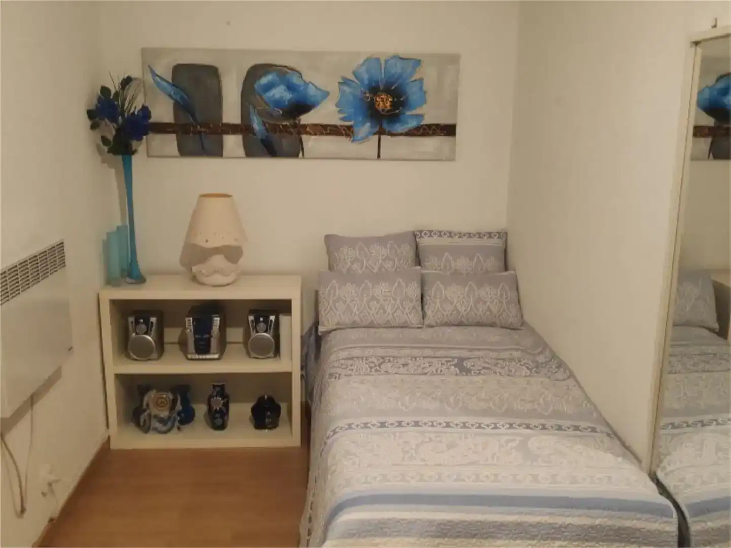Dormitori de Apartament en venda en Salou amb Aire condicionat