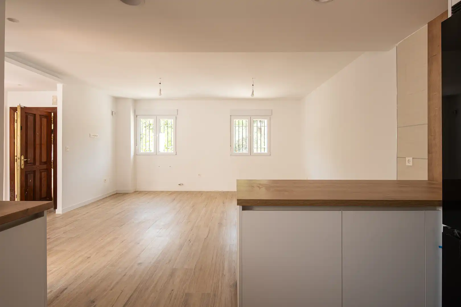 Casa adosada en venda en Huétor Vega amb Jardí privat, Terrassa i Forn