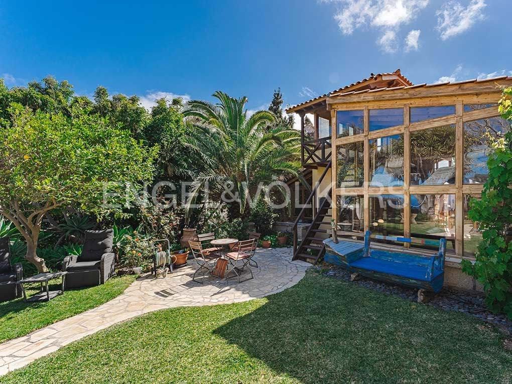 Garden of House or chalet for sale in Arico  with Air Conditioner and Terrace