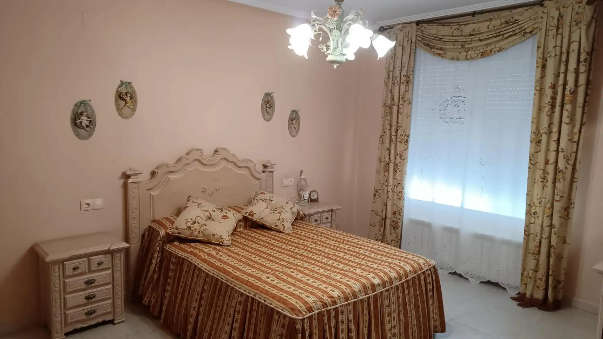Houses for rent in Petrer