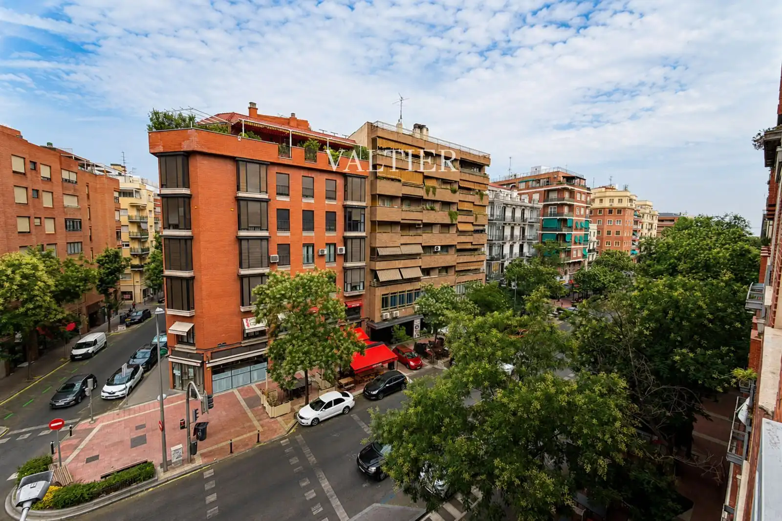 Vista exterior de Àtic de lloguer en Madrid
