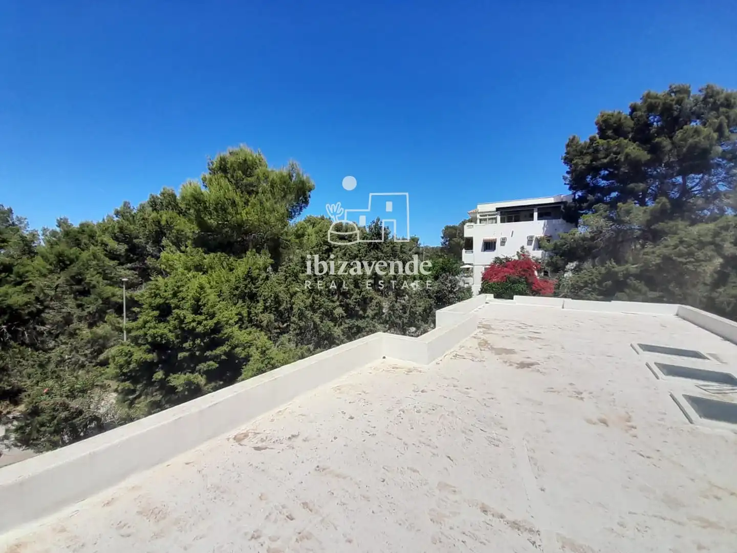 Vista exterior de Casa o xalet en venda en Sant Joan de Labritja amb Moblat