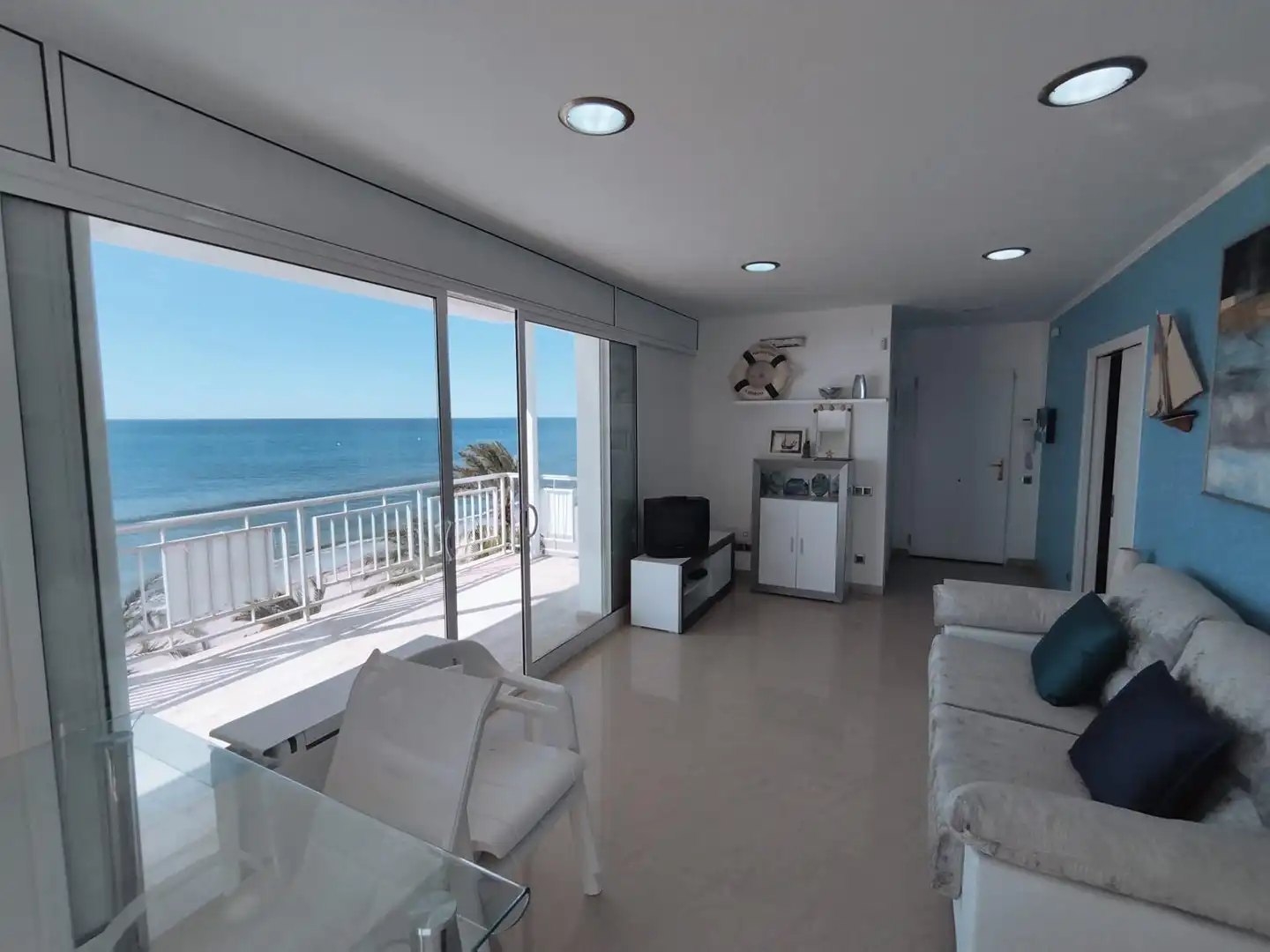 Living room of Flat for sale in Salou  with Heating, Private garden and Terrace