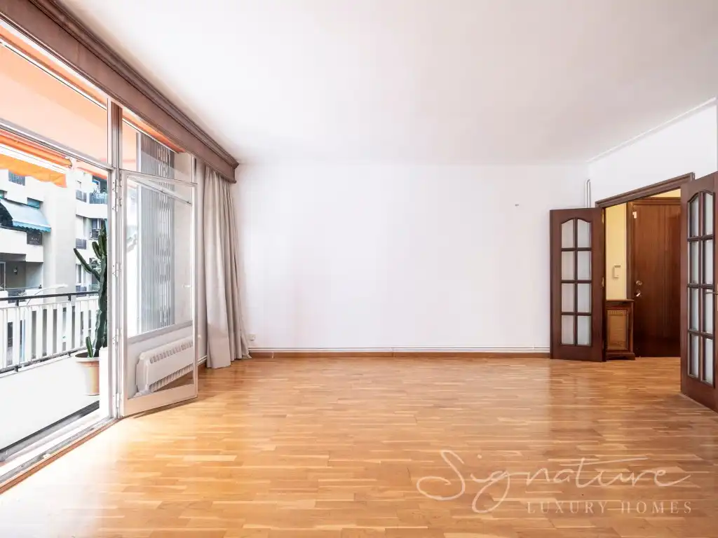 Sala d'estar de Pis en venda en Barcelona