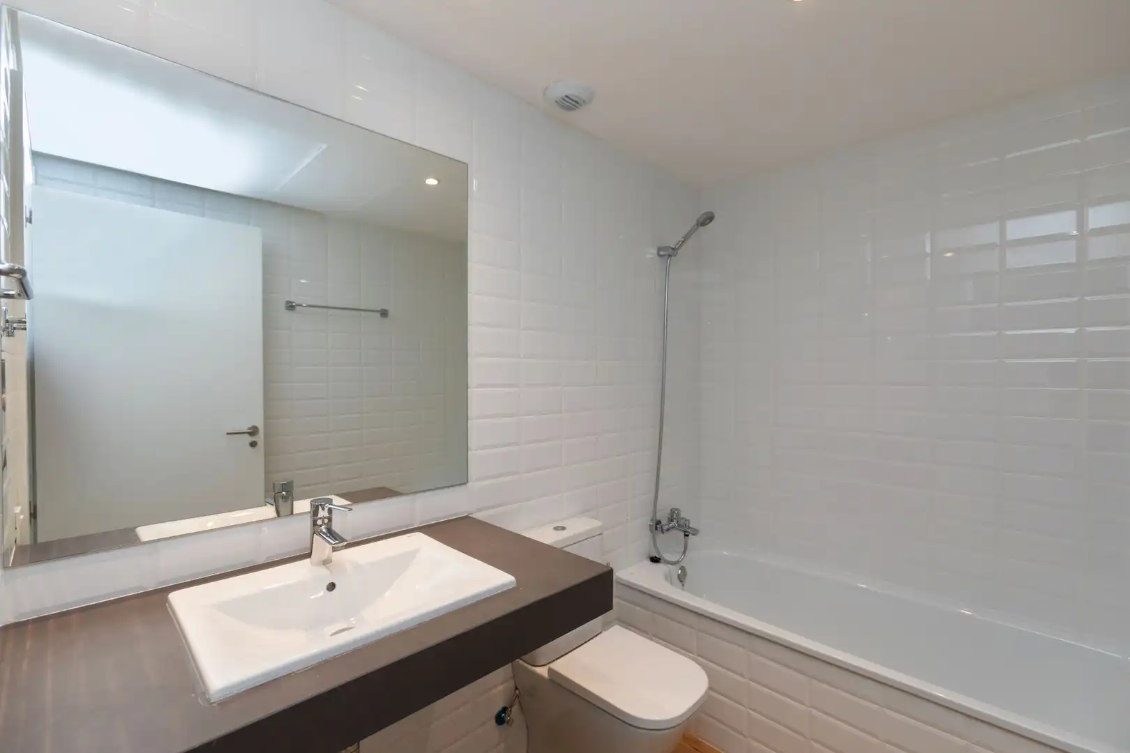 Flat with pool to rent in Carrer de Joan Miró, imagen 24